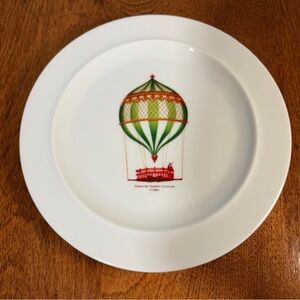 White Plate with Green & Red Hot Air Balloon Motif